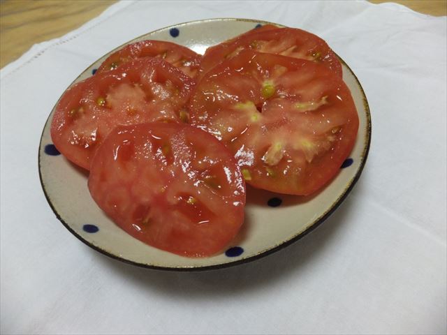 有機野菜「大地宅配」お試しセットで作った料理。トマト